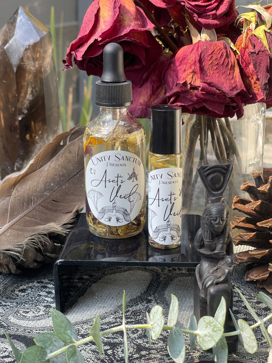 Aset’s Veil (Isis) Ritual Oil